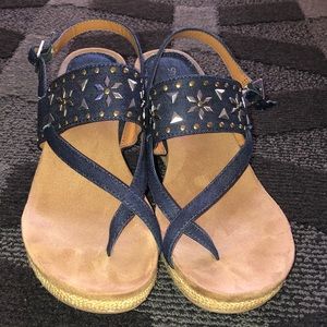 Womens style&Co heels size 8.5